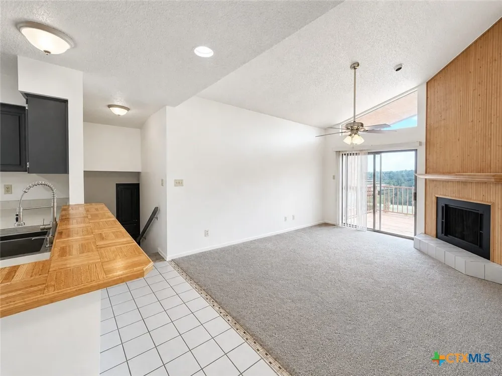 116 Campbell Drive #15 Canyon Lake, TX 78133