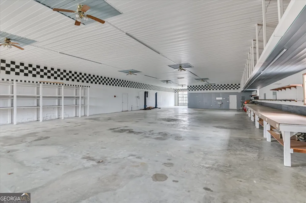 1690 Wrens HWY Thomson, GA 30824