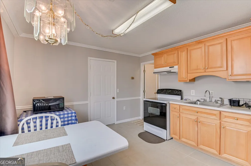 1690 Wrens HWY Thomson, GA 30824