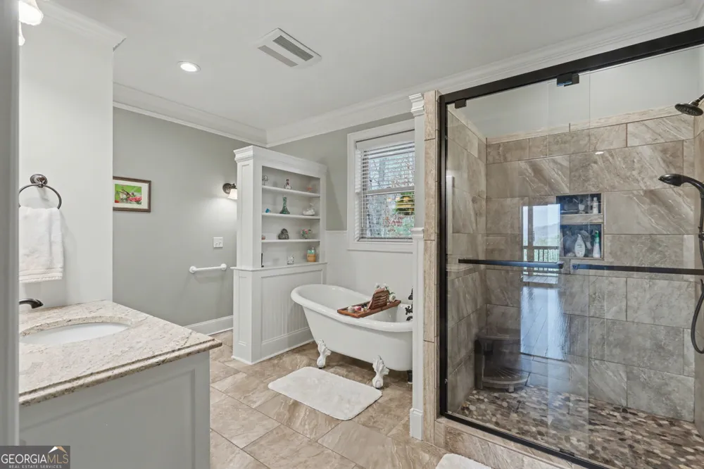 421 Hickory Nut Mtn Tallulah Falls, GA 30573