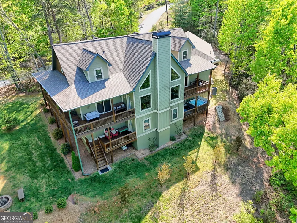 421 Hickory Nut Mtn Tallulah Falls, GA 30573