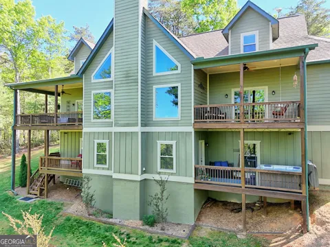 421 Hickory Nut Mtn