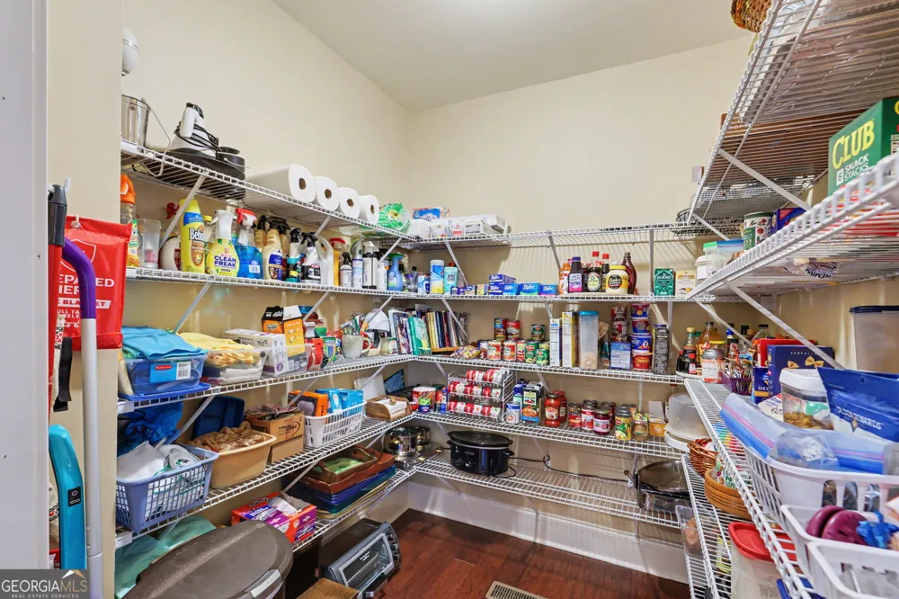 421 Hickory Nut Mtn Tallulah Falls, GA 30573