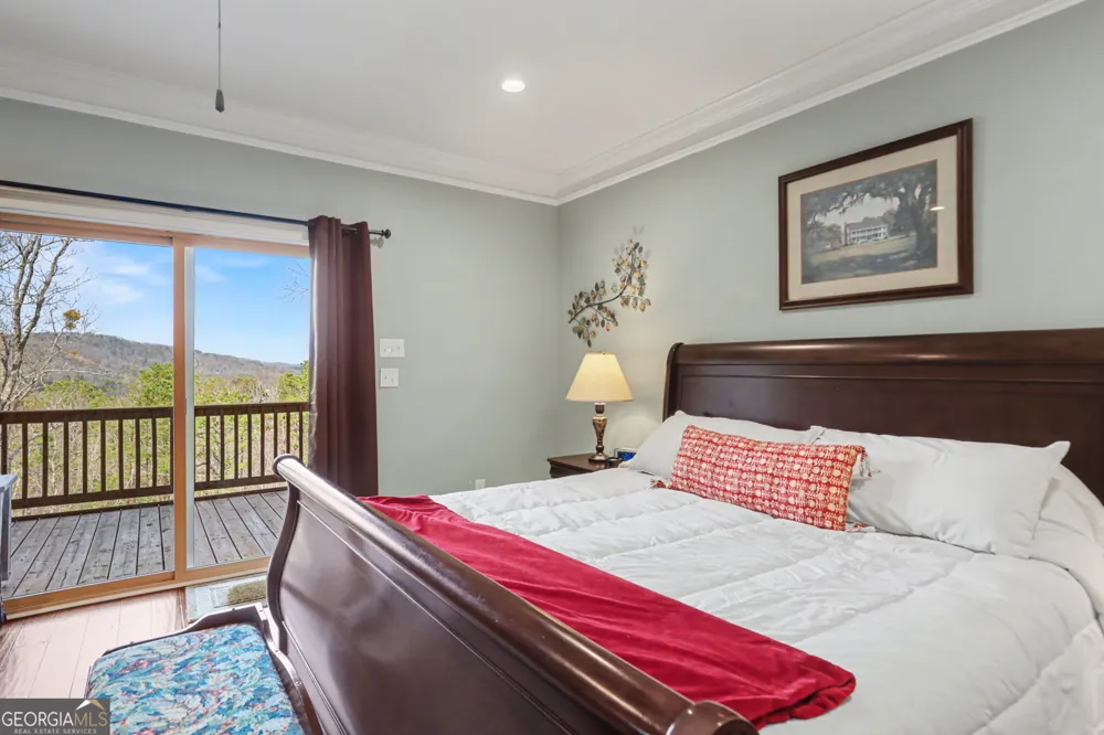 421 Hickory Nut Mtn Tallulah Falls, GA 30573