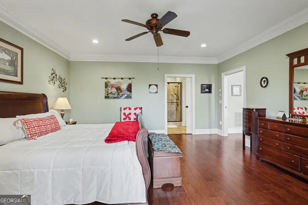 421 Hickory Nut Mtn Tallulah Falls, GA 30573