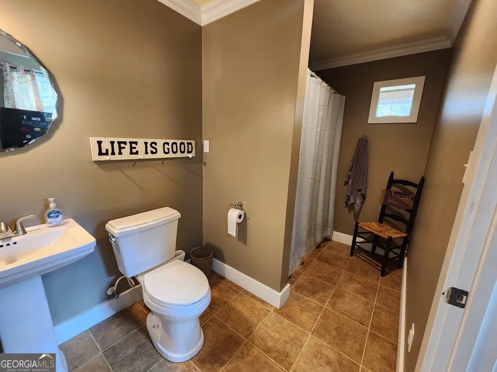 162 Bacon ST Irwinton, GA 31042