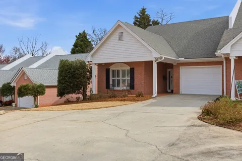 22 Green Hill PL