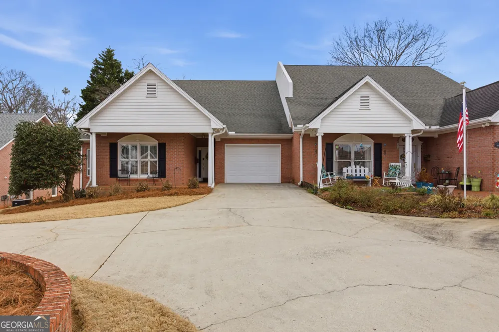 22 Green Hill PL Toccoa, GA 30577