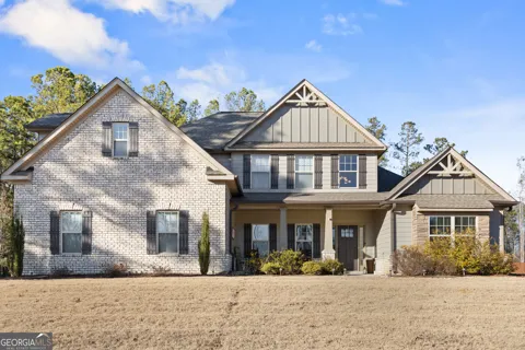 170 Homestead CIR