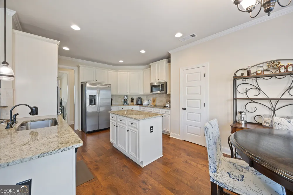 170 Homestead CIR Forsyth, GA 31029