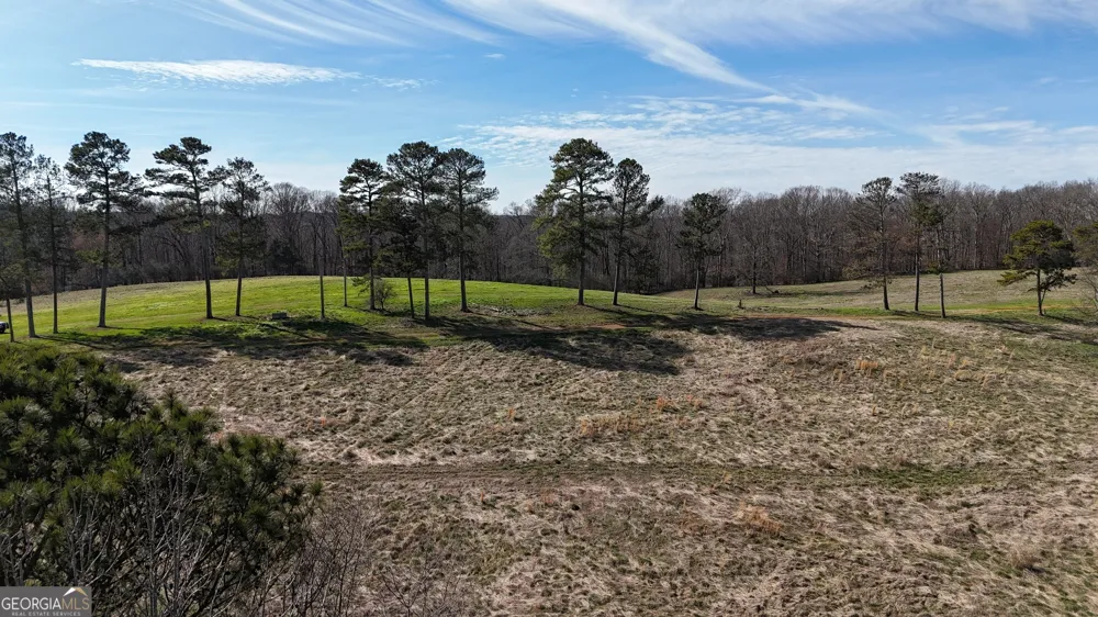 21 Jess LN Commerce, GA 30530