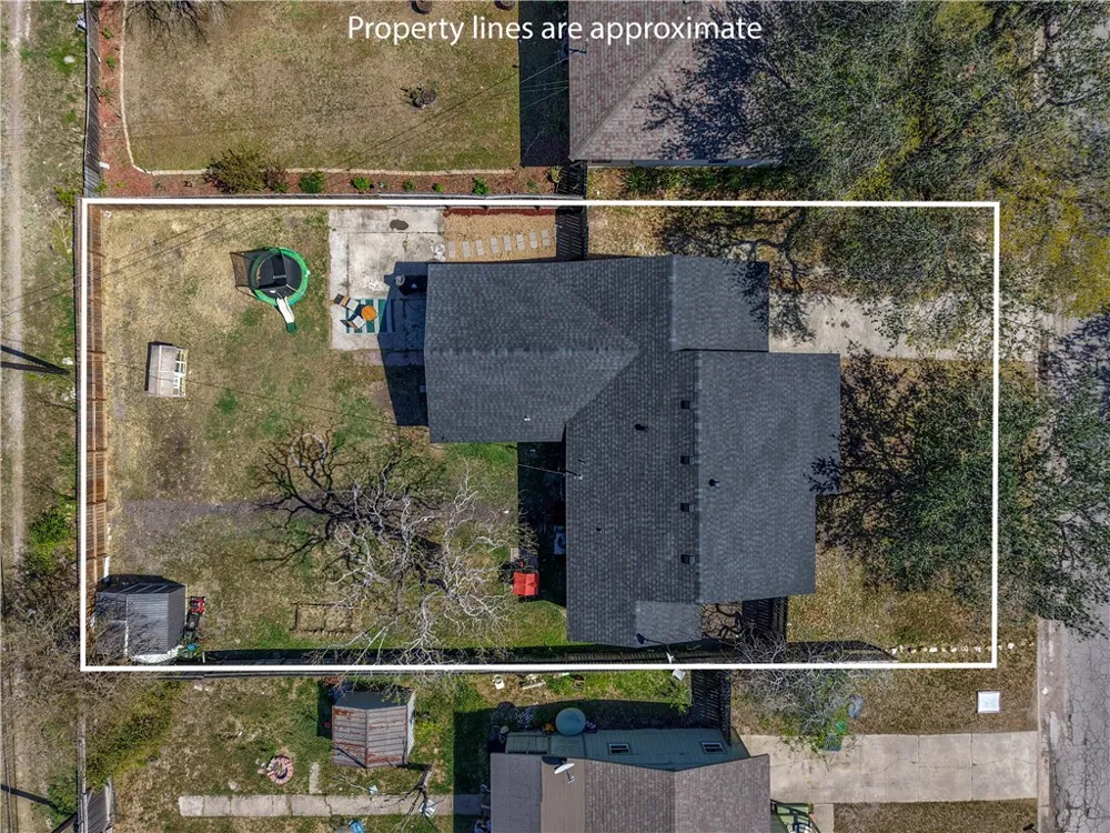 309 Reynolds Avenue Taft, TX 78390