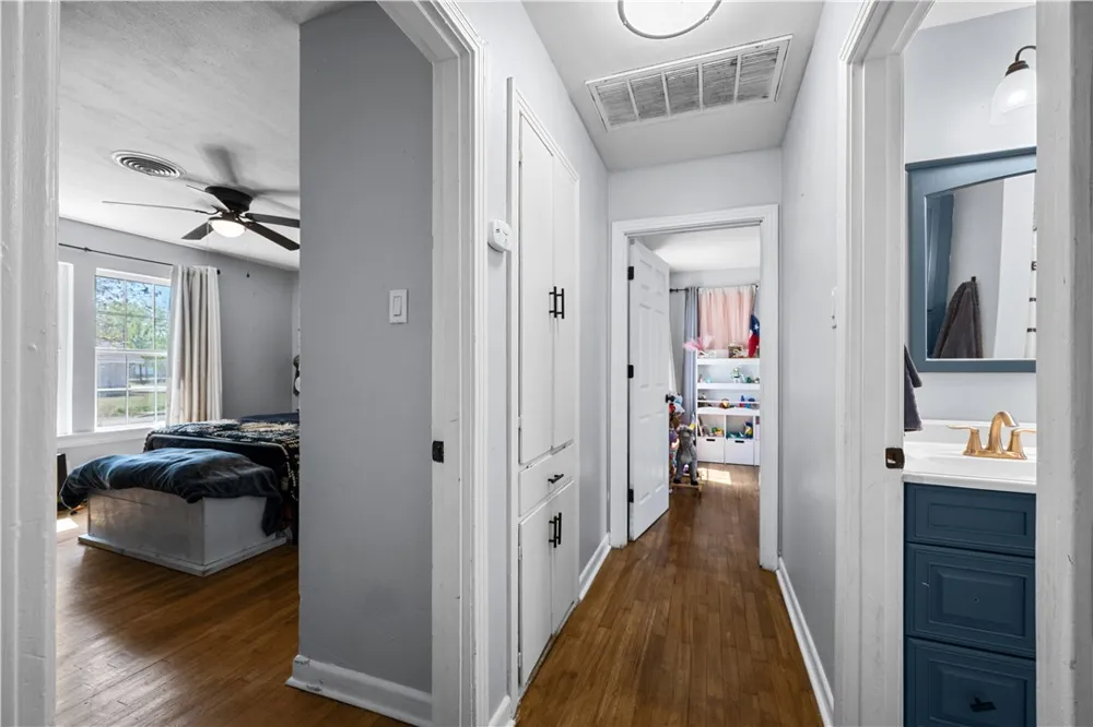 309 Reynolds Avenue Taft, TX 78390
