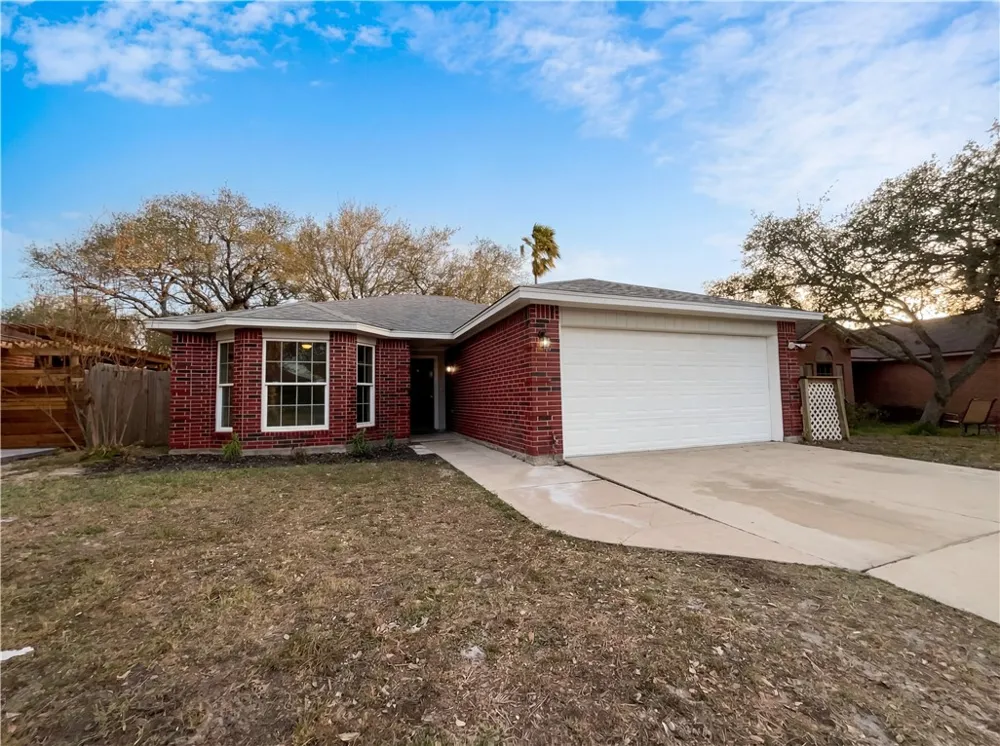 2175 Timberleaf Ingleside, TX 78362