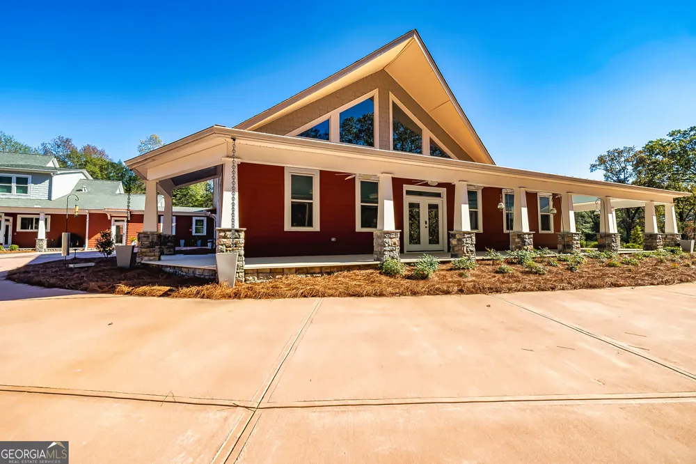 242 Kirkley RD Tyrone, GA 30290