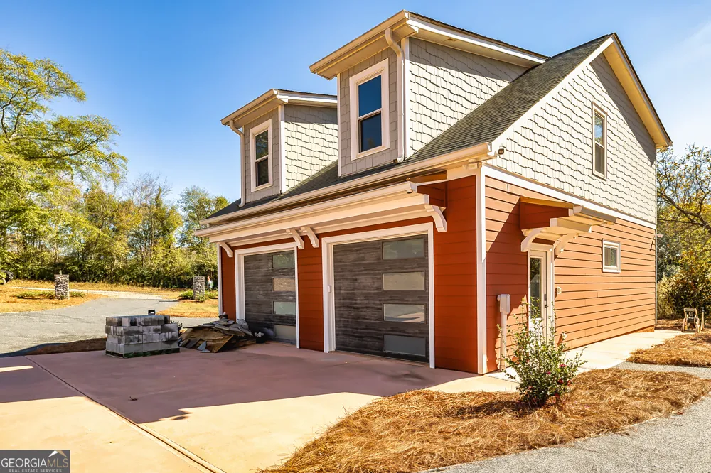 242 Kirkley RD Tyrone, GA 30290