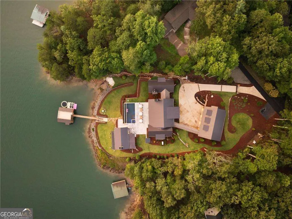 725 Rocky Point DR Morganton, GA 30560