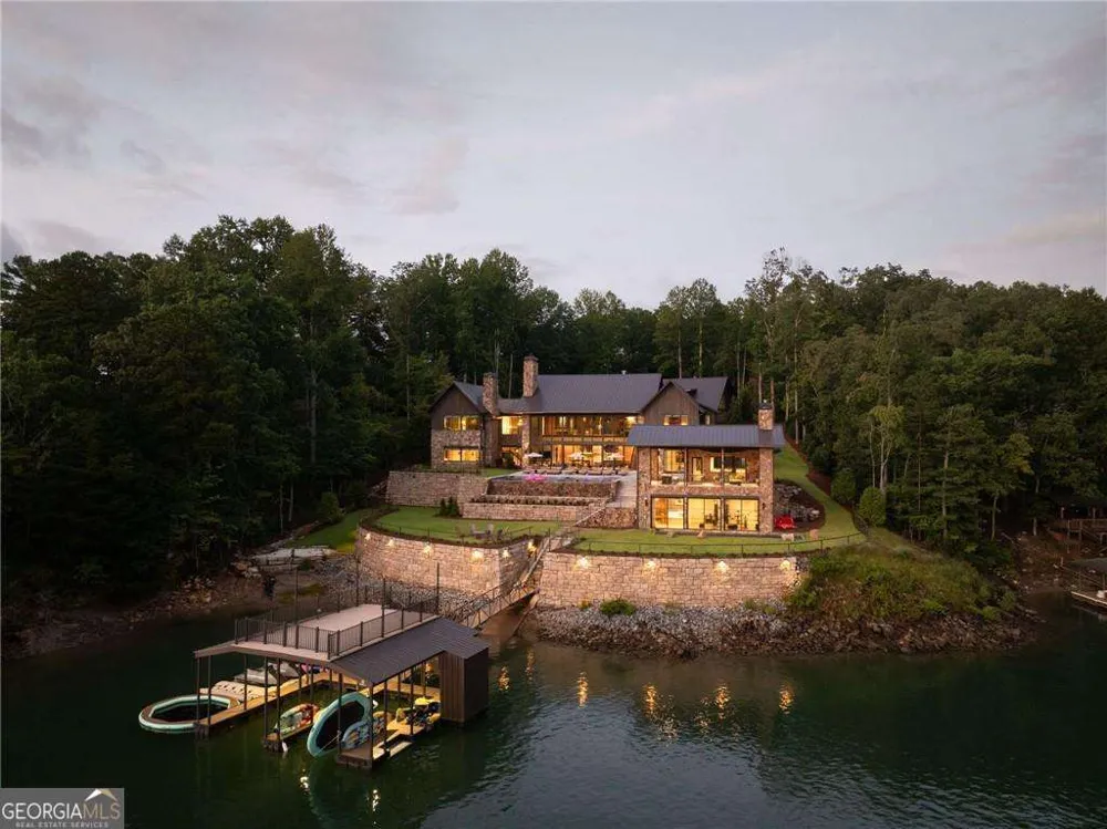 725 Rocky Point DR Morganton, GA 30560