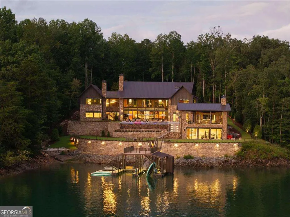 725 Rocky Point DR Morganton, GA 30560