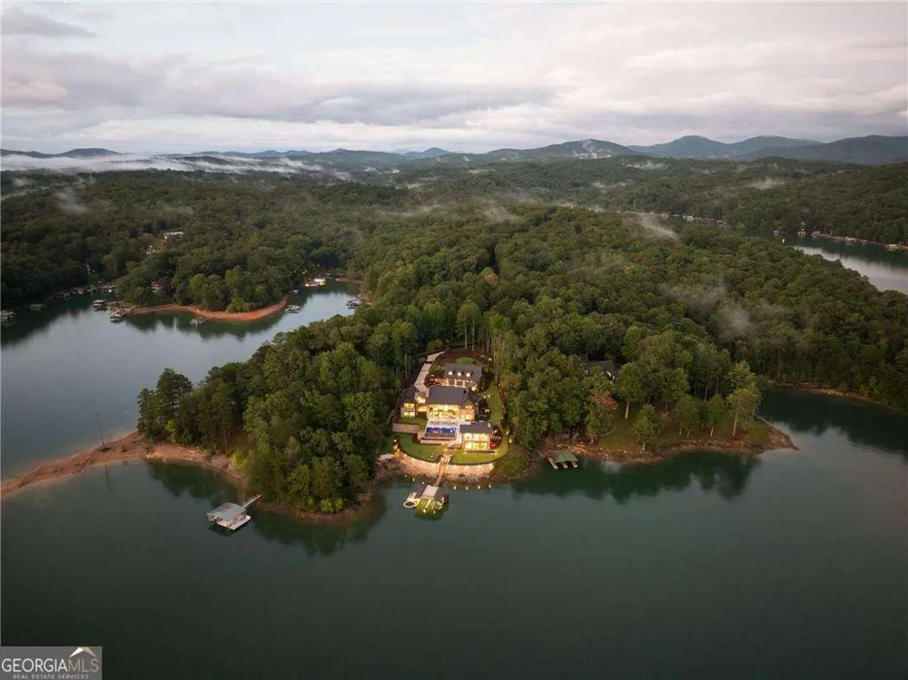 725 Rocky Point DR Morganton, GA 30560