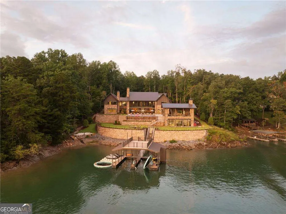 725 Rocky Point DR Morganton, GA 30560
