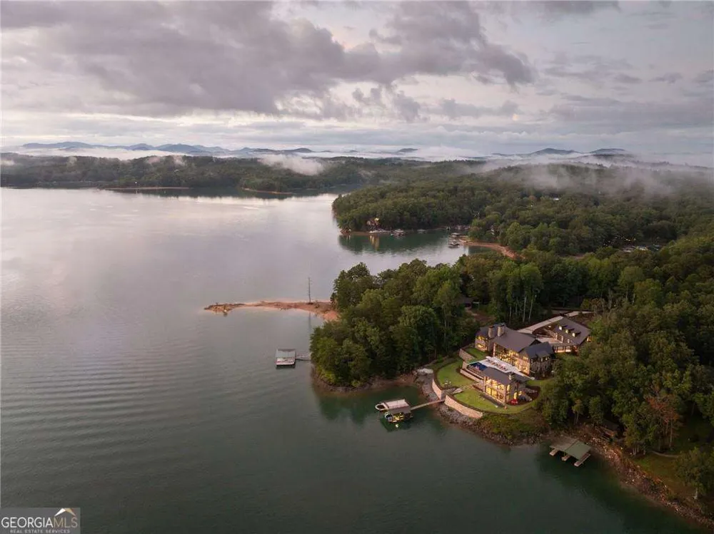 725 Rocky Point DR Morganton, GA 30560