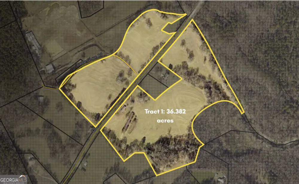 586 Covered Bridge RD Hoschton, GA 30548