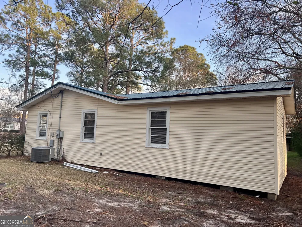 150 Wp Lowery RD Eastman, GA 31023