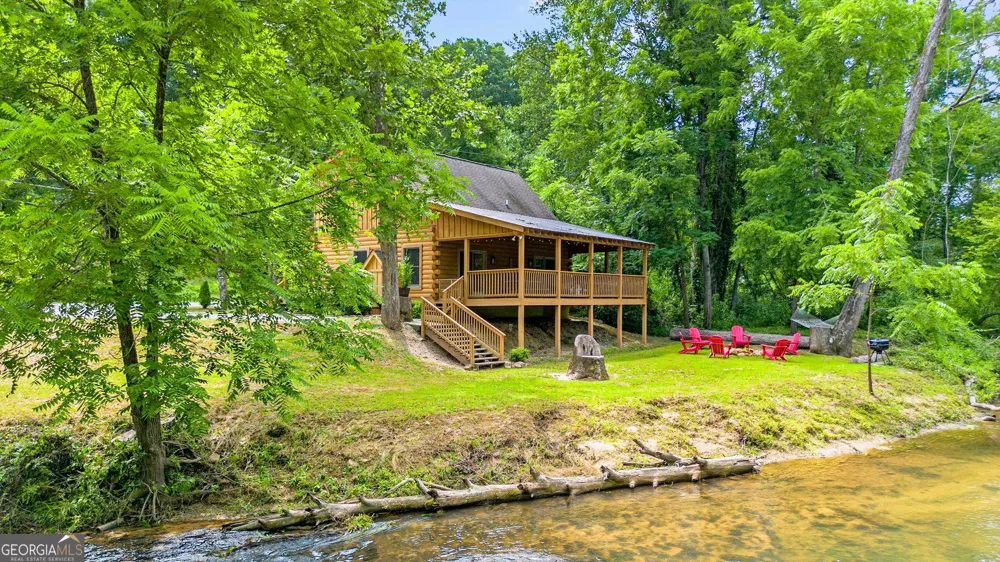 9139 Old 441 S Lakemont, GA 30552