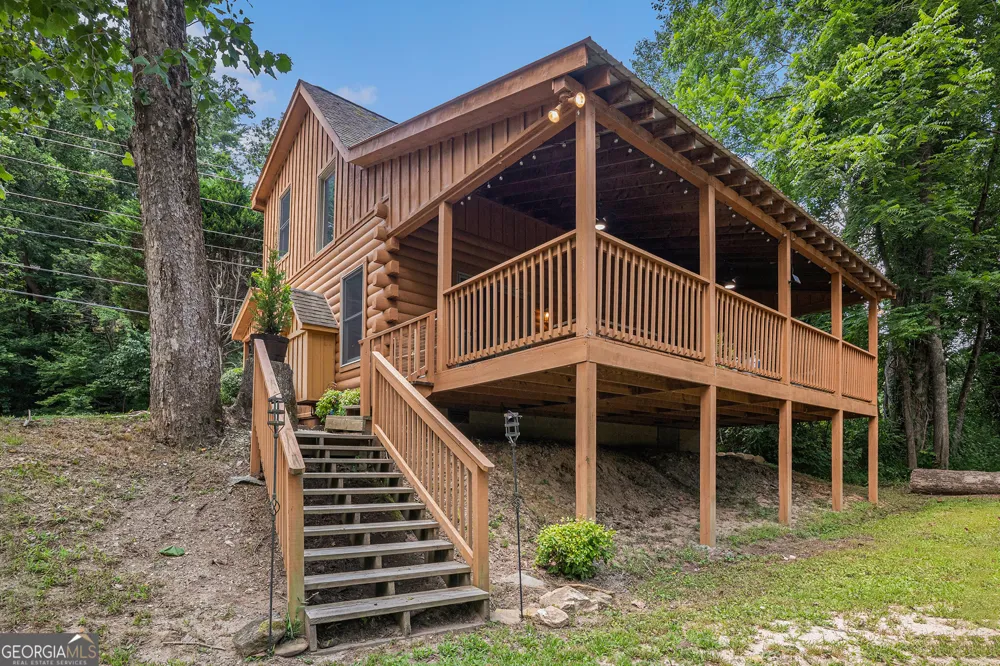 9139 Old 441 S Lakemont, GA 30552
