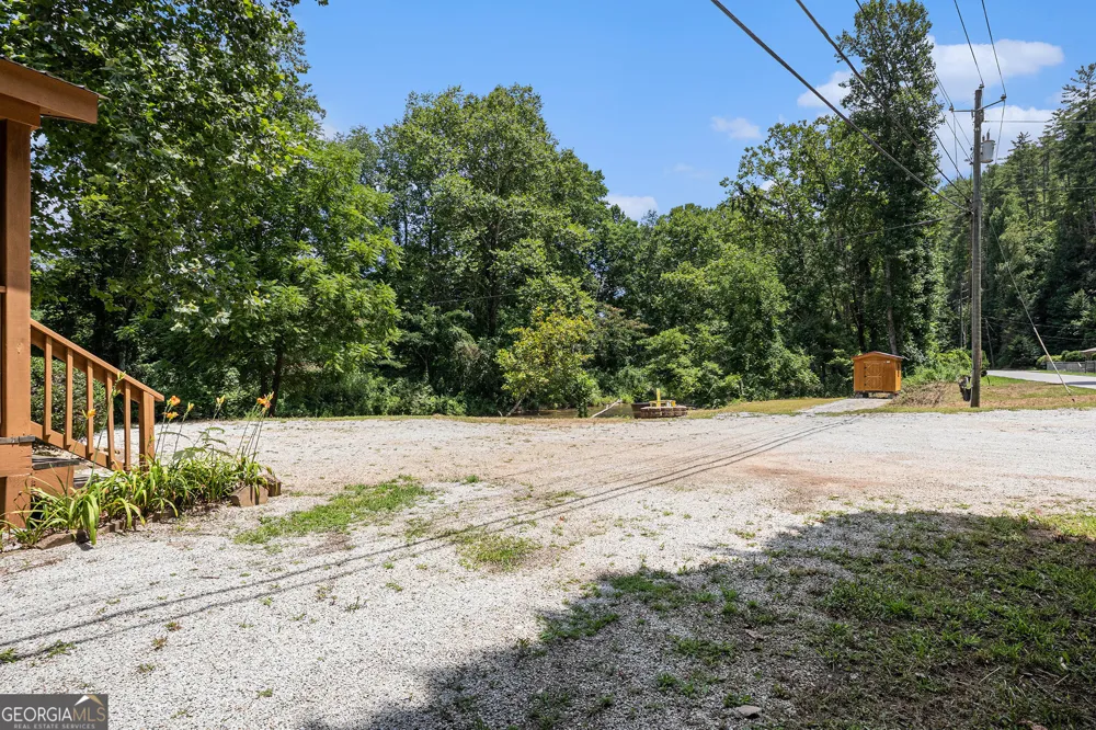 9139 Old 441 S Lakemont, GA 30552