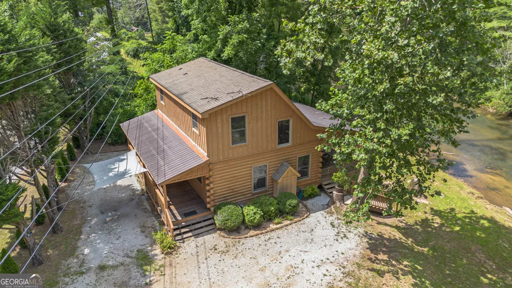9139 Old 441 S Lakemont, GA 30552