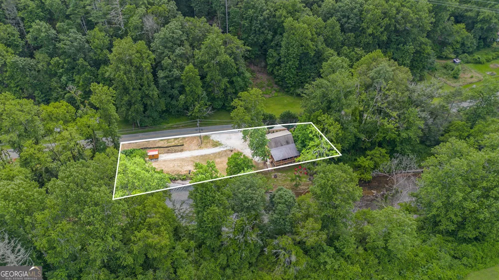 9139 Old 441 S Lakemont, GA 30552