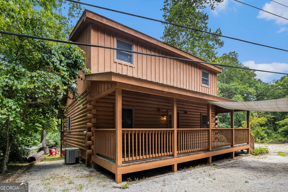9139 Old 441 S Lakemont, GA 30552