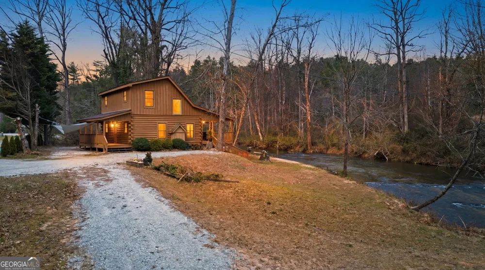 9139 Old 441 S Lakemont, GA 30552