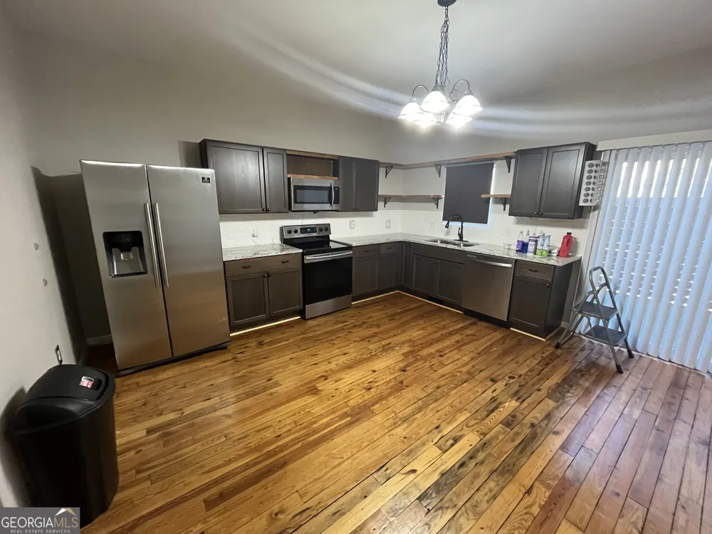 3 Beech ST Porterdale, GA 30014