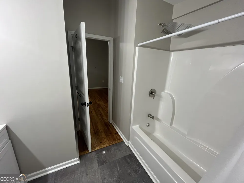 3 Beech ST Porterdale, GA 30014