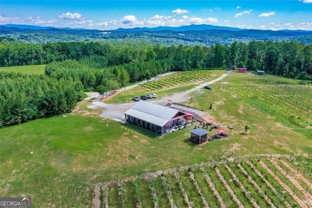 119 Inland 2 DR Talking Rock, GA 30175