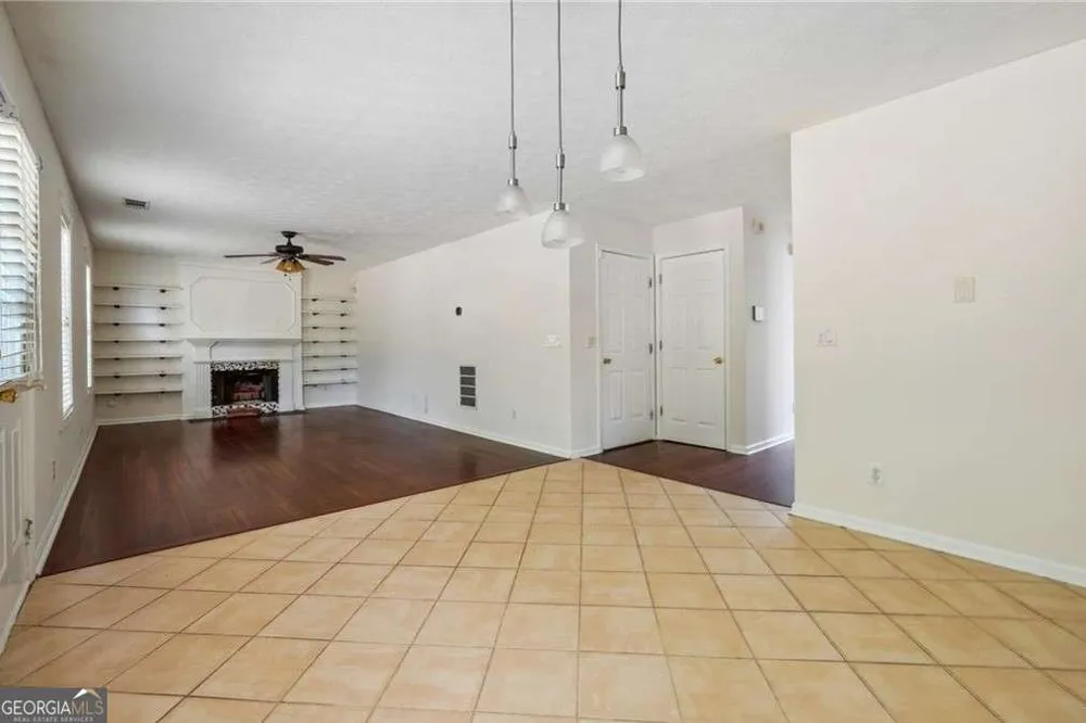 4255 Old House DR Conley, GA 30288