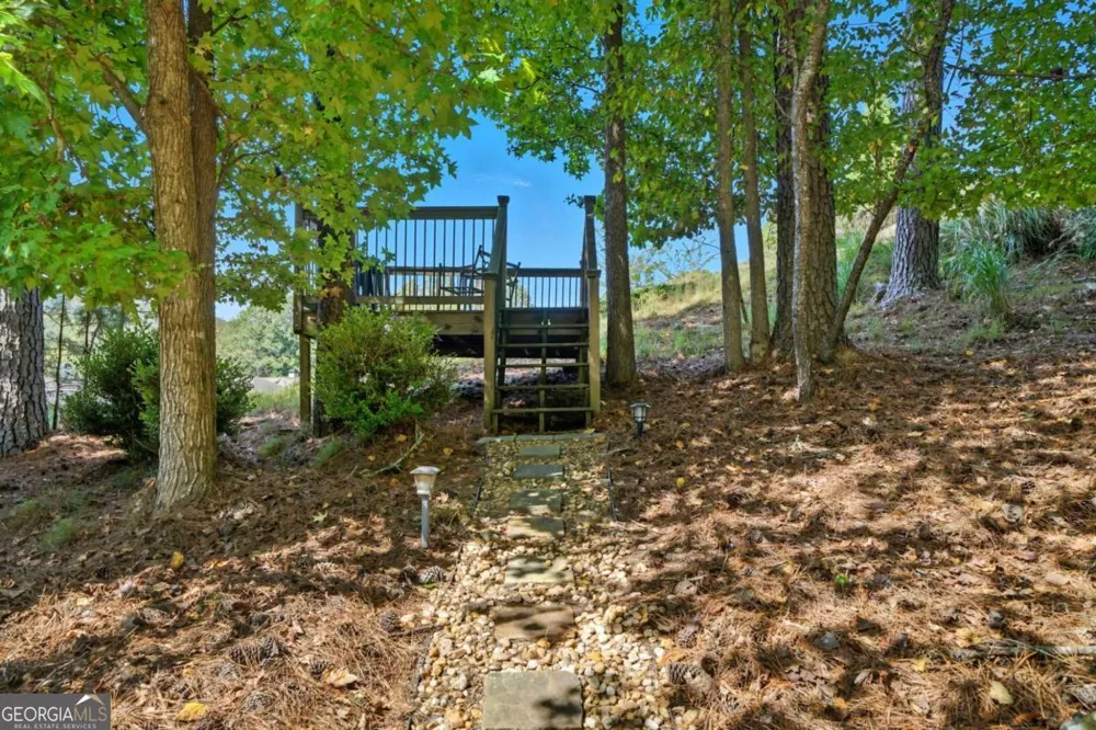 263 Lakeside DR Waleska, GA 30183