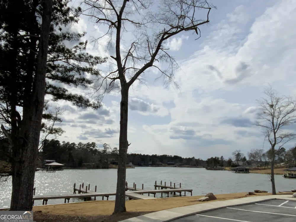 145 Falls LN Milledgeville, GA 31061