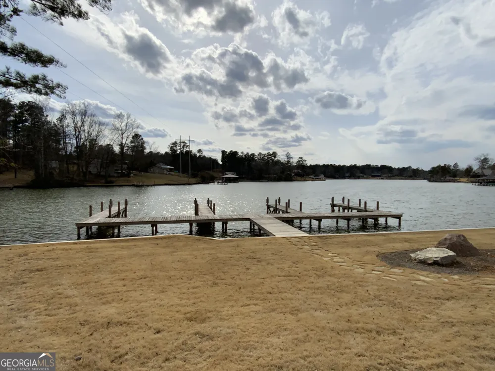 145 Falls LN Milledgeville, GA 31061
