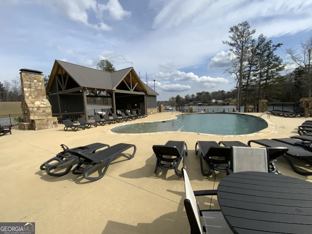 145 Falls LN Milledgeville, GA 31061