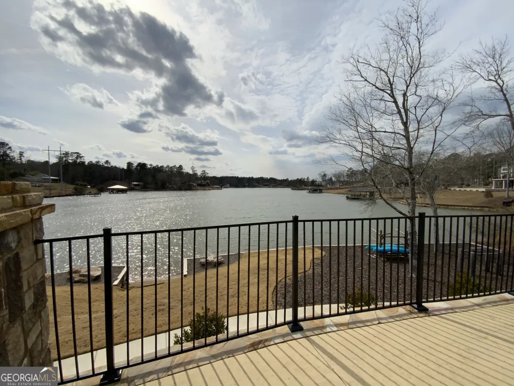 145 Falls LN Milledgeville, GA 31061
