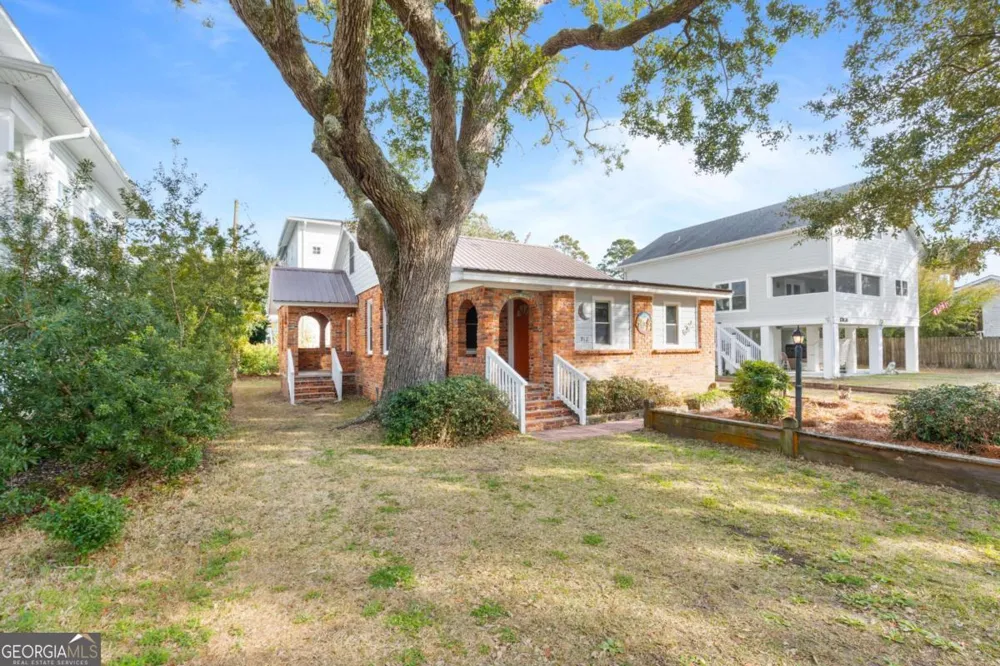 912 Jones AVE Tybee Island, GA 31328