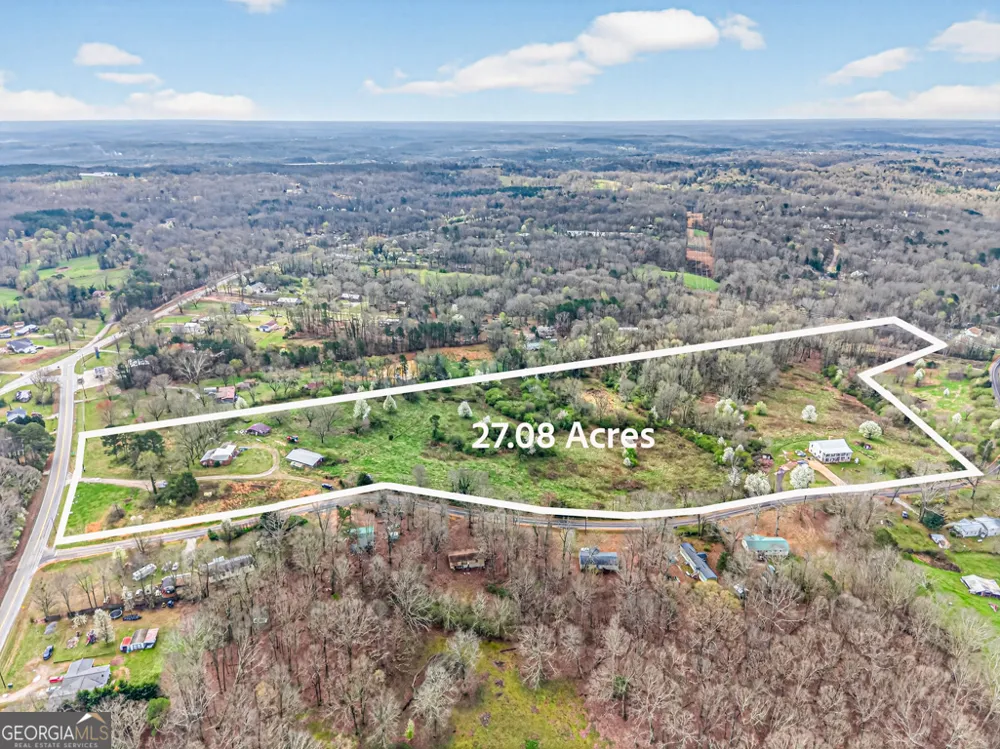 5525 Lula RD Lula, GA 30554