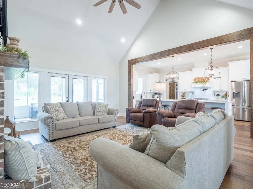3652 Bear Lake RD Valdosta, GA 31601