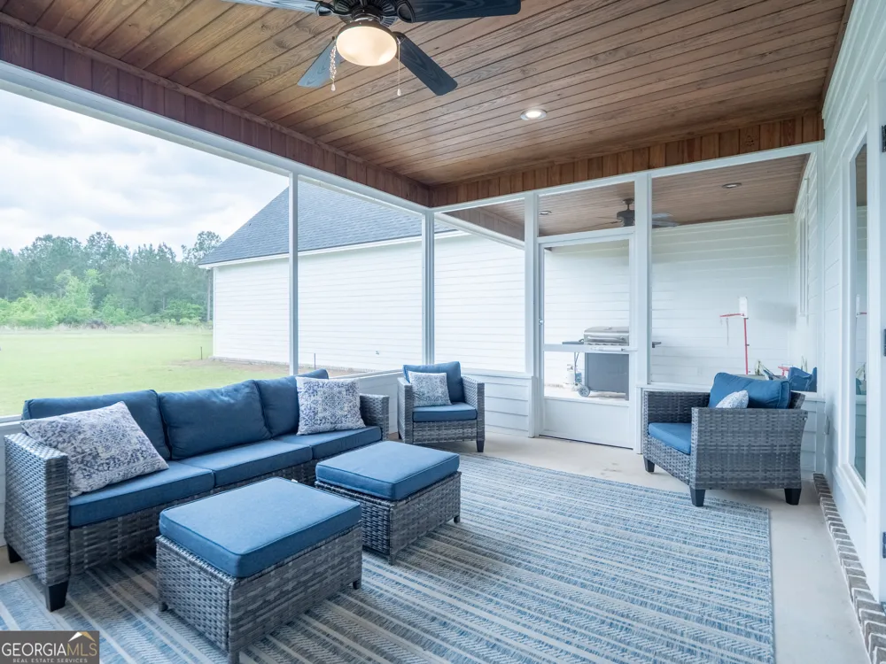 3652 Bear Lake RD Valdosta, GA 31601