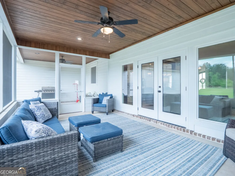 3652 Bear Lake RD Valdosta, GA 31601