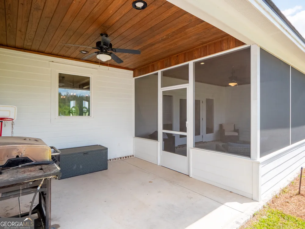 3652 Bear Lake RD Valdosta, GA 31601